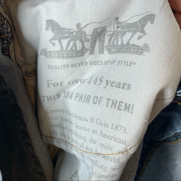 Men’s 559 Straight Leg Levi’s Jeans - Picture 13 of 13